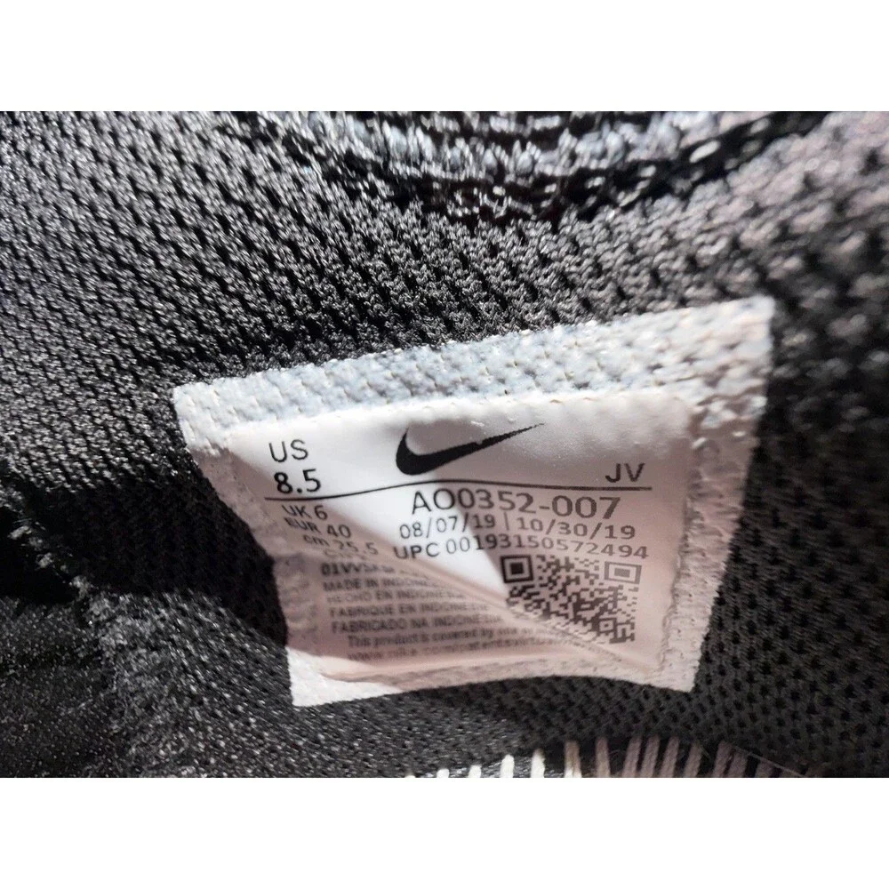 Nike ****note no